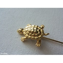 Vintage Retro Golden Turtle Stick Pin